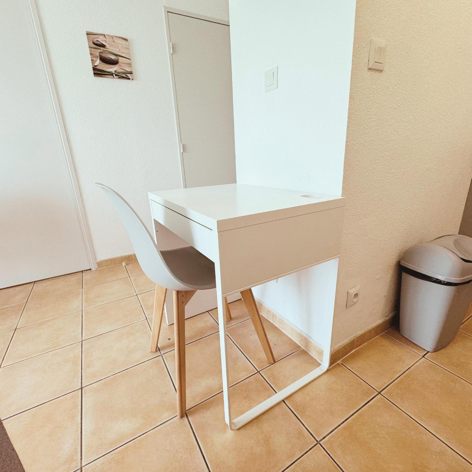 Appartement Résidence Privé avec PARKING WIFI CLIM PISCINE Avignon Extérieur photo